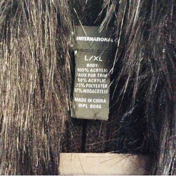 INC Women's Black Faux-Fur-Collar Poncho Sweater - Picture 5 of 7